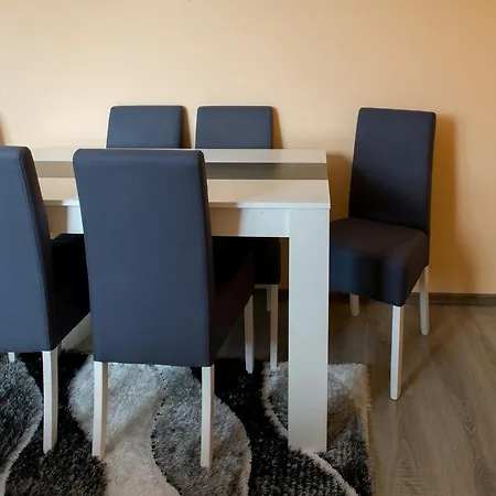 Apartamento Apartman Bikavac “cecez”